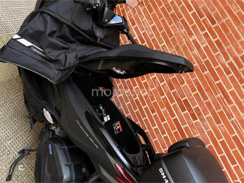 Honda Forza 125 - Vista 10