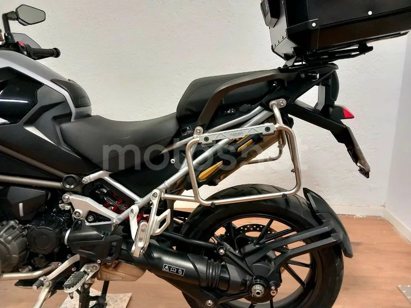 Triumph Tiger 1200 - Vista 6