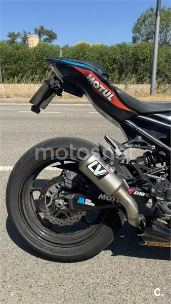 Kawasaki Z900 - Vista 4