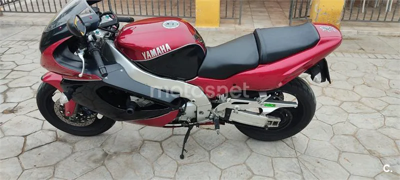 Yamaha YZF1000R Thunderace - Vista 3