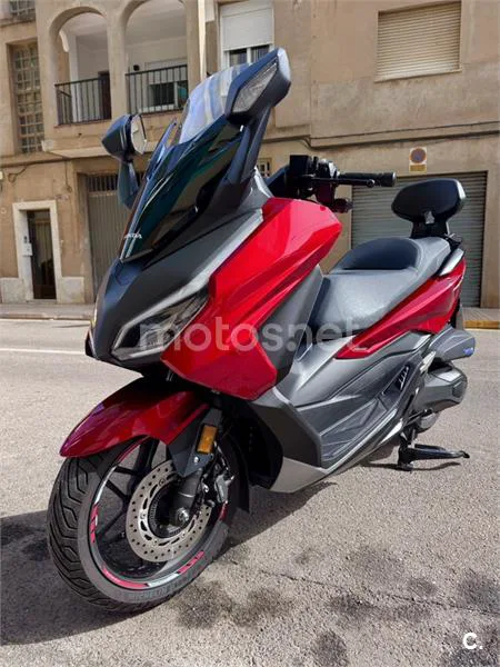 Honda Forza 350 - Vista 6