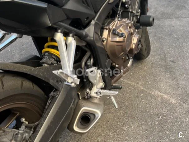 Honda CB650R - Vista 7