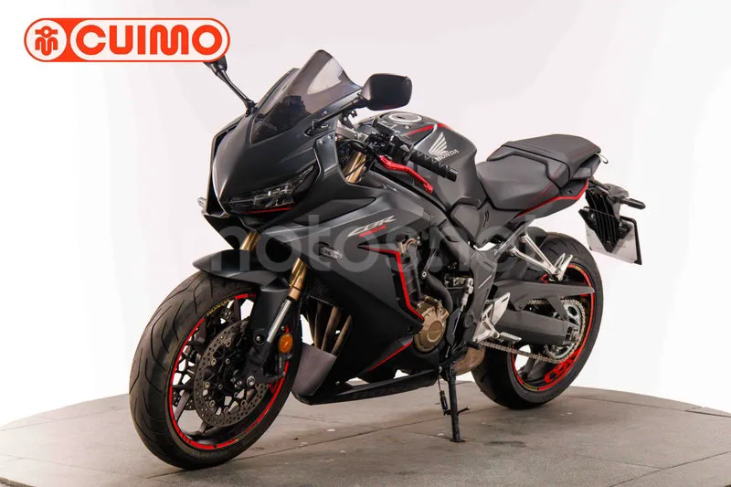 Honda CBR650R - Vista 9