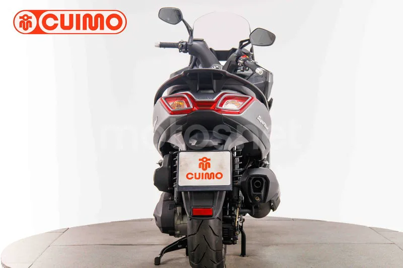 Kymco Super Dink 350 - Vista 5