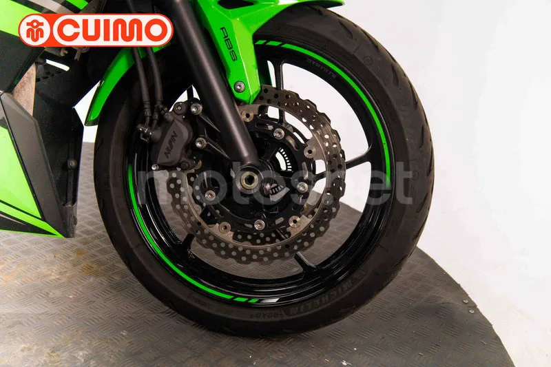 Kawasaki Ninja 650 - Vista 13