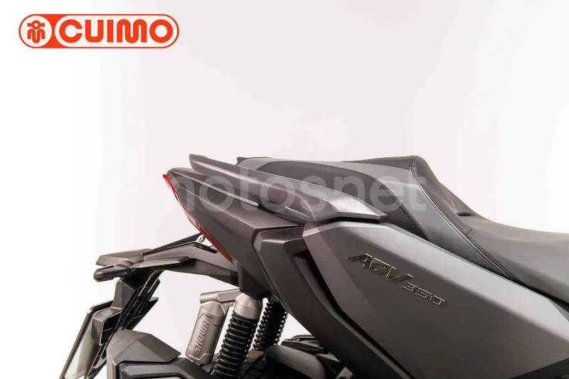 Honda ADV350 - Vista 16