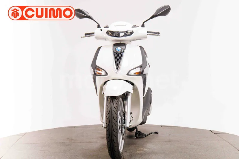 Piaggio Liberty 125 - Vista 10