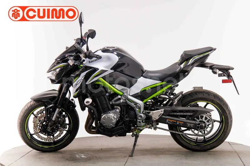 Kawasaki Z900 - Vista 8