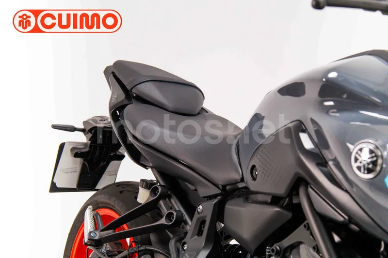 Yamaha MT-07 - Vista 12