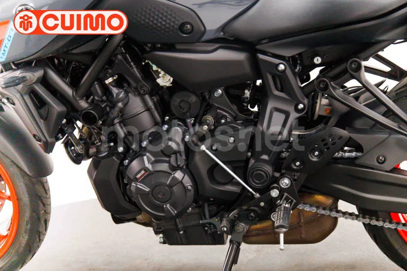 Yamaha MT-07 - Vista 19