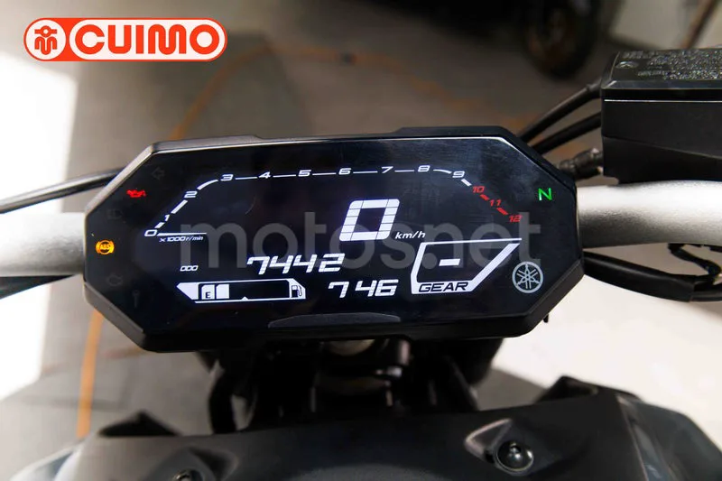 Yamaha MT-07 - Vista 24