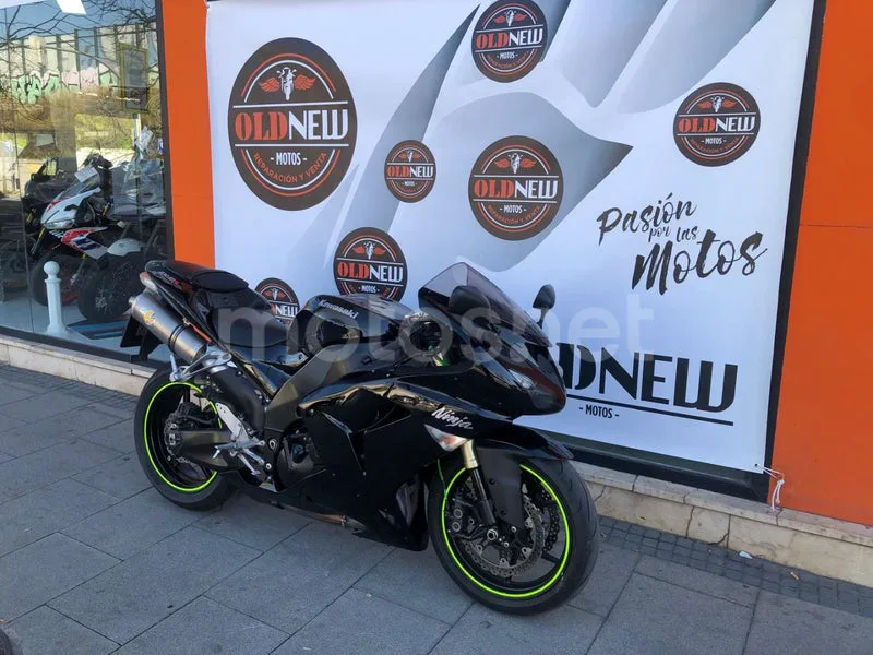 Kawasaki Ninja ZX-10R - Vista 7
