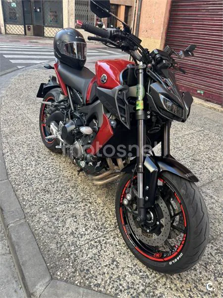 Yamaha MT-09 - Vista 4