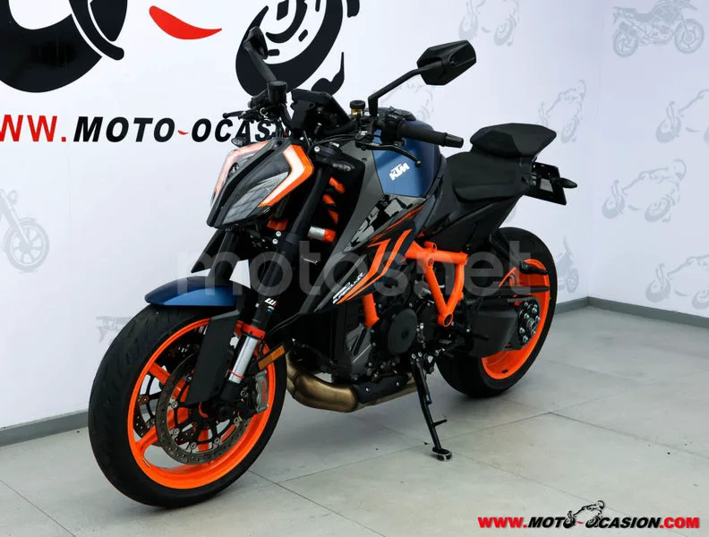 KTM 1290 Super Duke R - Vista 8