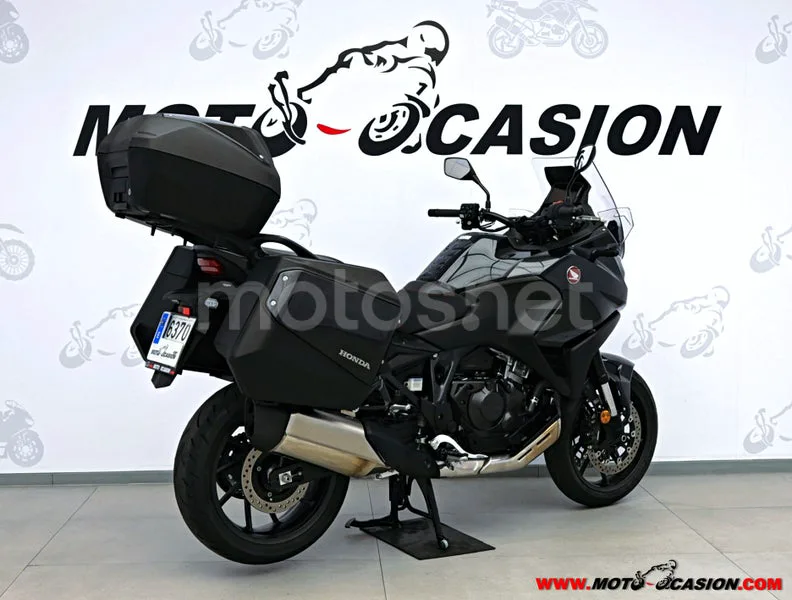 Honda NT1100 - Vista 3