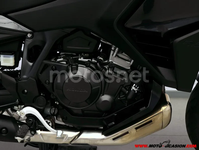 Honda NT1100 - Vista 5
