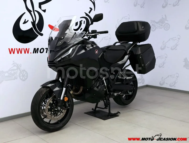 Honda NT1100 - Vista 8