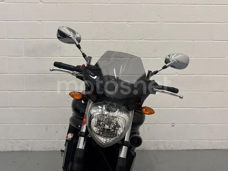 Yamaha FZ6 S2 - Vista 19