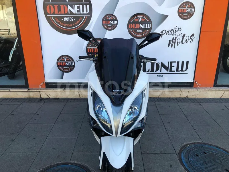 Kymco Xciting 400 - Vista 13