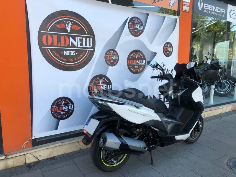 Kymco Xciting 400 - Vista 6