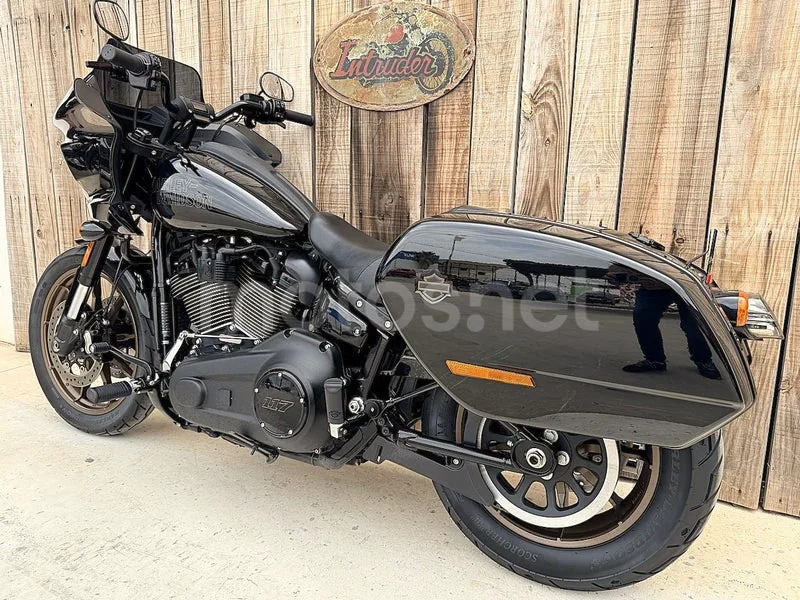 Harley-Davidson Low Rider ST - Vista 5
