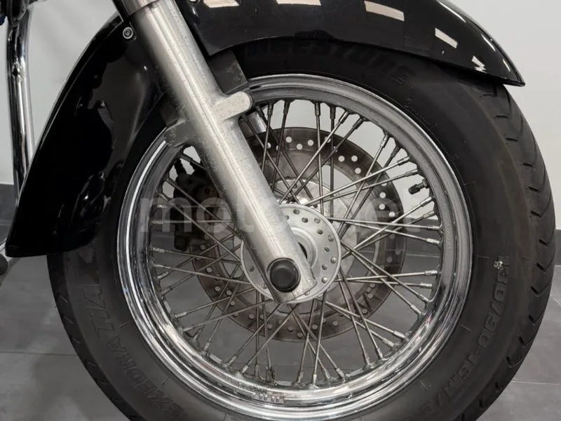 Kawasaki VN900 Classic - Vista 11