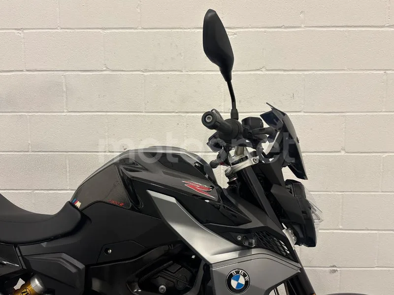 BMW F 900 R - Vista 15