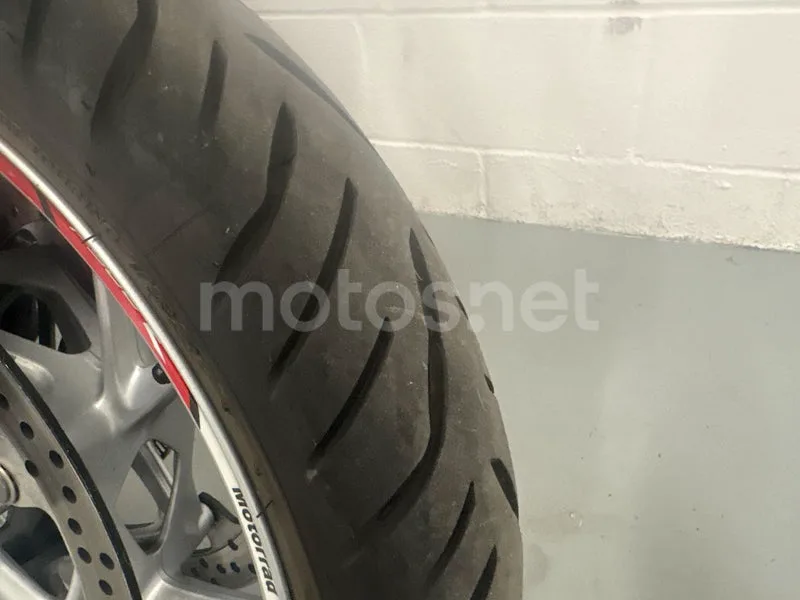 BMW F 900 R - Vista 17