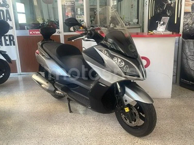 Kymco Super Dink 300 1900 € 2010 Zaragoza - 1