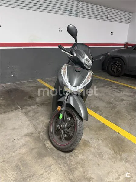 Honda SH300i 3200 € 2018 Barcelona - 2