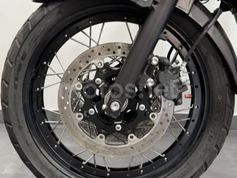 Suzuki V-Strom 650XT - Vista 11