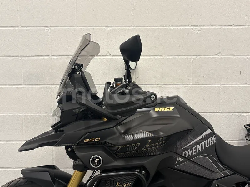 Voge 900DSX - Vista 16