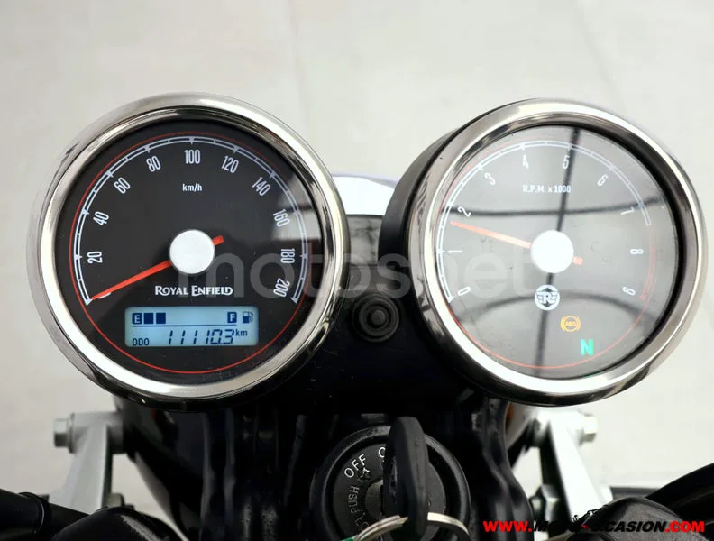 Royal Enfield Interceptor 650 - Vista 6