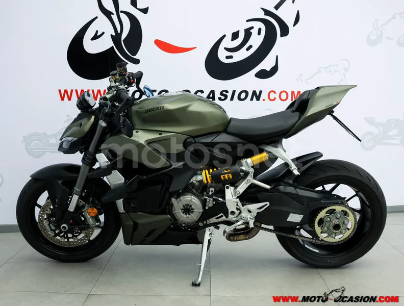 Ducati Streetfighter V2 - Vista 7