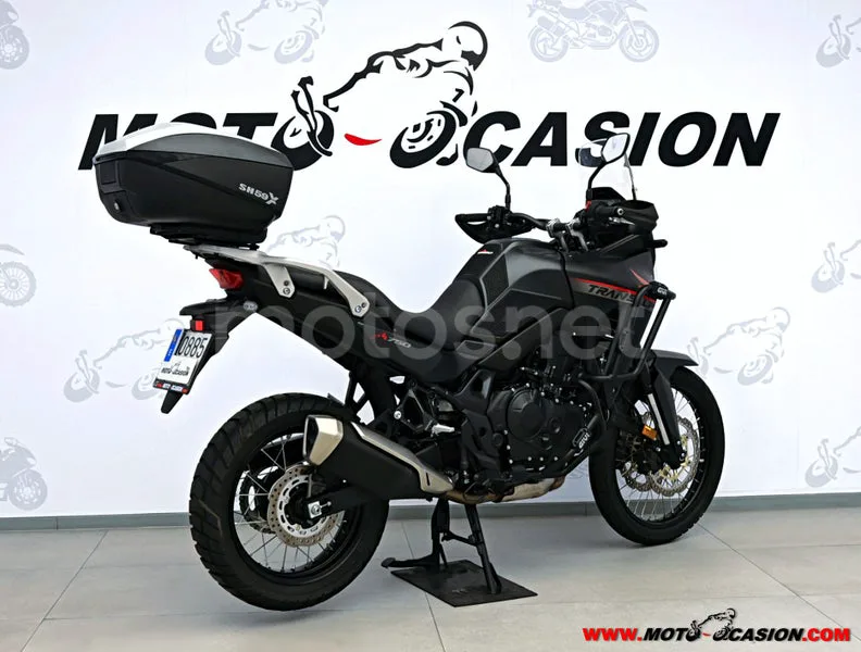Honda XL750 Transalp - Vista 3