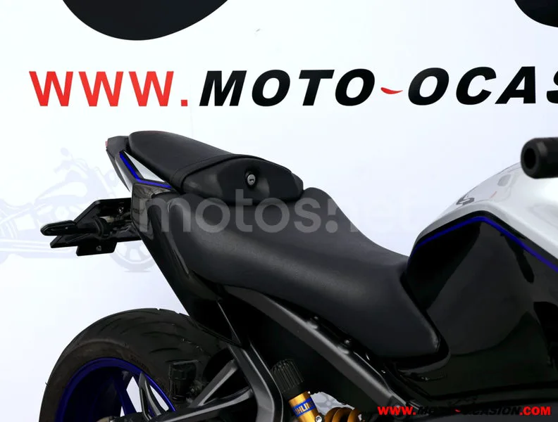 Yamaha MT-09 - Vista 11