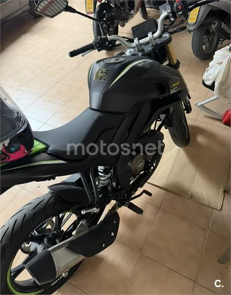 QJ Motor SRK 125 - Vista 3