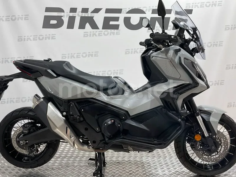 Honda X-ADV 9599 € 2022 Málaga - 2