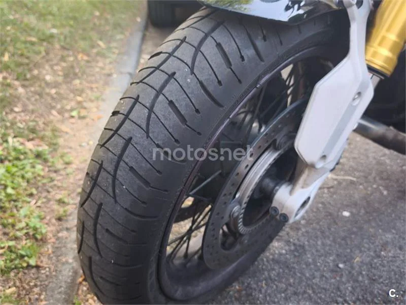 BMW R nineT - Vista 9