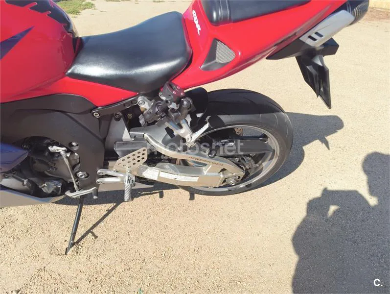 Honda CBR1000RR Fireblade - Vista 8
