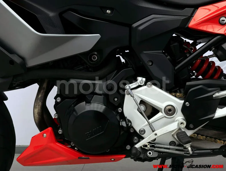 BMW F 900 XR - Vista 10