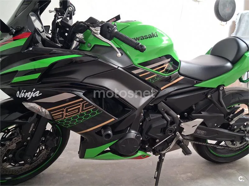 Kawasaki Ninja 650 - Vista 5