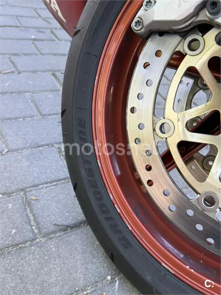 Honda CBR900RR Fireblade - Vista 3