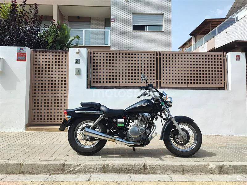 Suzuki Marauder 250 - Vista 4