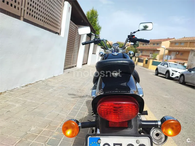 Suzuki Marauder 250 - Vista 7