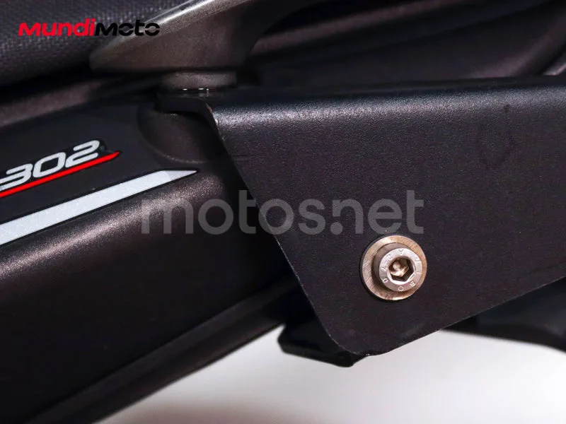 Benelli BN 302 - Vista 38