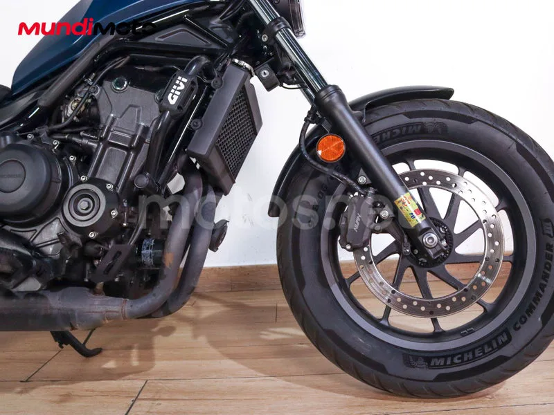 Honda Rebel 500 - Vista 65