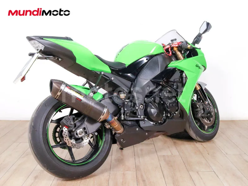 Kawasaki Ninja ZX-10R - Vista 3