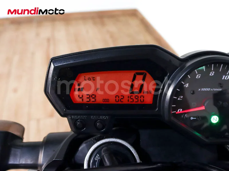 Yamaha FZ6 Fazer S2 - Vista 12