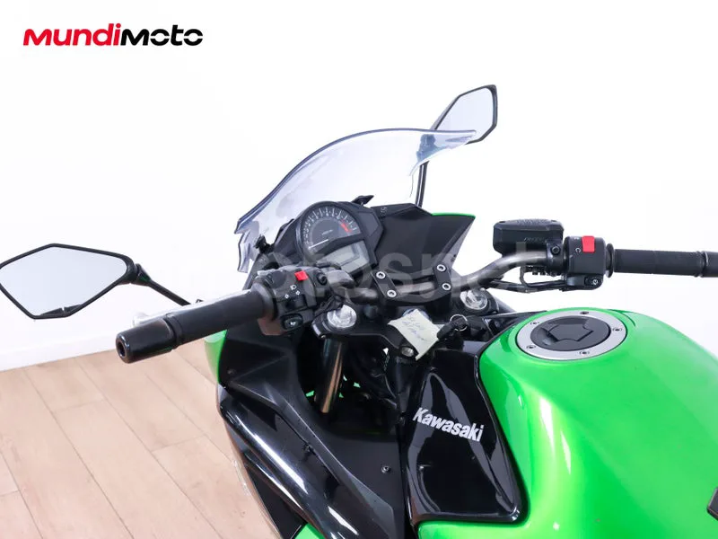 Kawasaki ER-6f - Vista 11